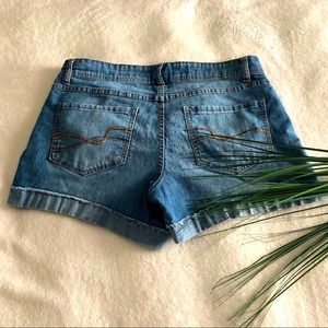 Jeans shorts low rise ✨